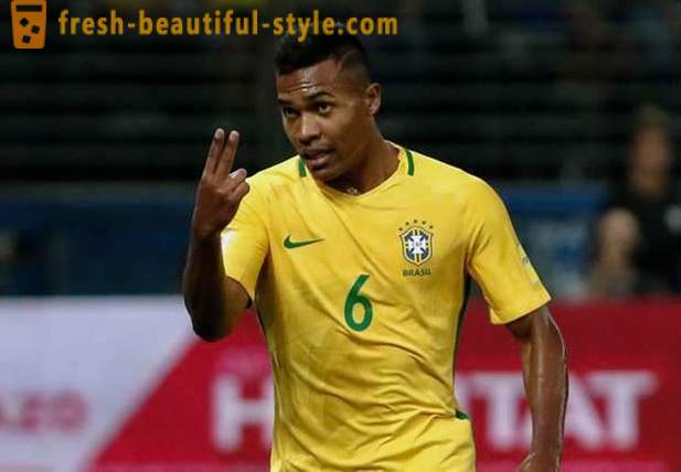 Alex Sandro: isang maikling kasaysayan ng Brazilian football karera
