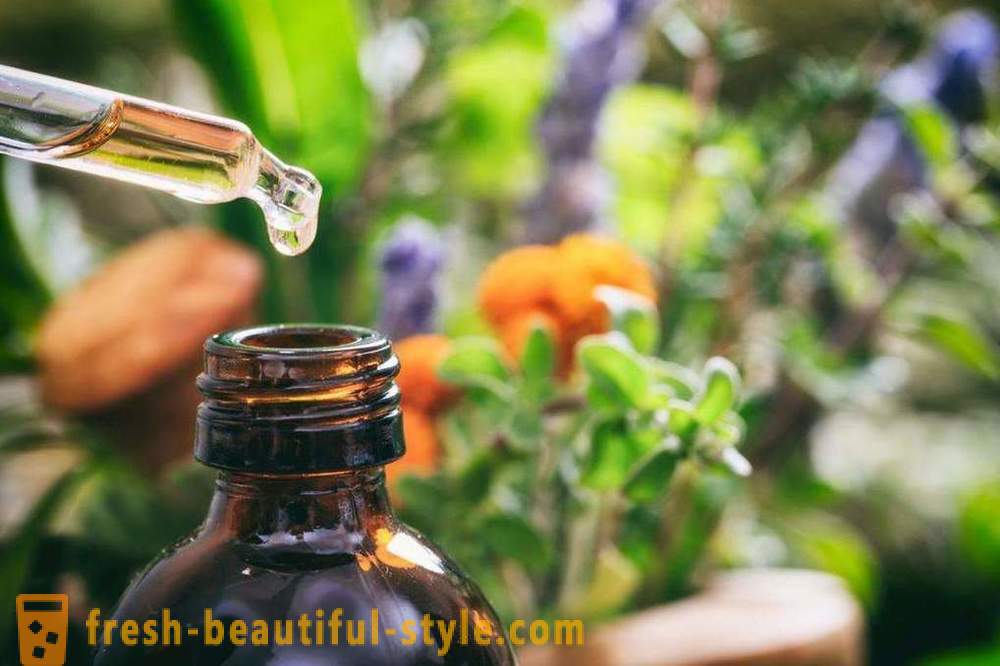 Aromatic oils: mga uri, mga katangian, at mga pamamaraan ng paggamit