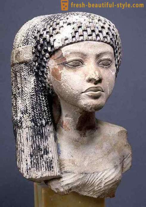 Ang kasaysayan ng paro Amenhotep pag-ibig at Nefertiti