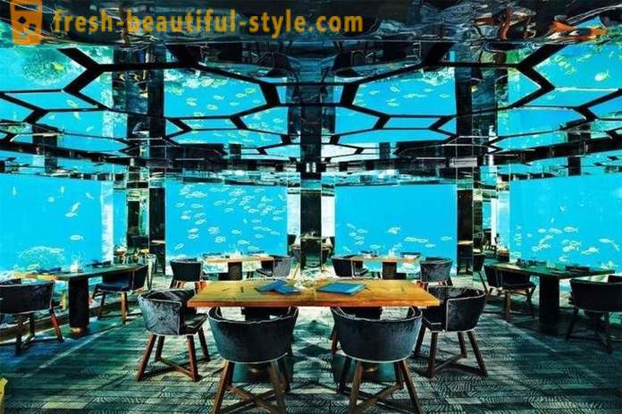 Luxury underwater restaurant sa Maldives