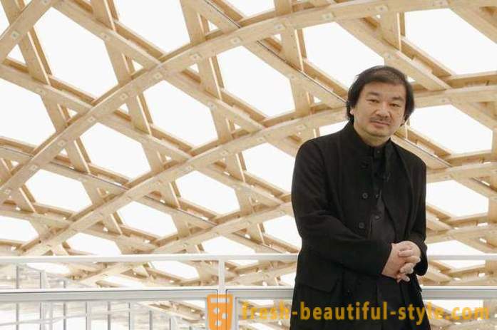 Hapon arkitekto ay lumilikha ng isang bahay ng papel at paperboard