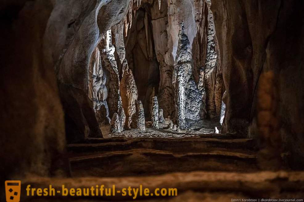 Isang iskursiyon sa pinakamalaking cave complex sa Croatia
