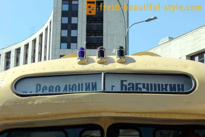ZIC-155: legend kabilang Soviet bus