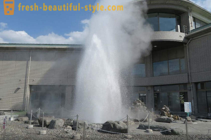 11 geysers, nagpapakita ng hindi kapani-paniwala kapangyarihan at lakas ng Daigdig