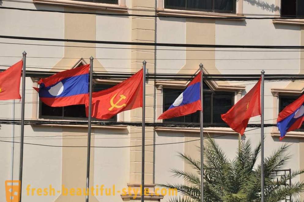 Ano ang kapalaran ng mga bansa na sinusubukan upang bumuo ng komunismo