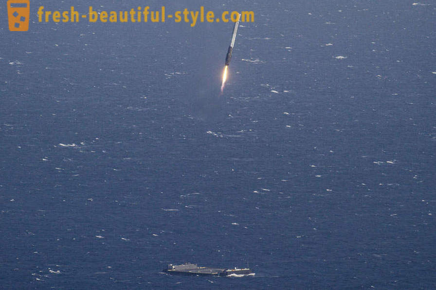 Falcon-9 ng flight at landing
