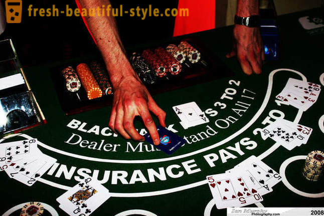 Mad lihim casino industriya