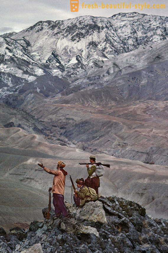 Afghanistan pamamagitan ng lente ng Steve Mc Curry