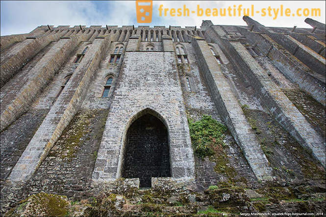 Iskursiyon sa island-fortress of Normandy kabilang sa kumunoy