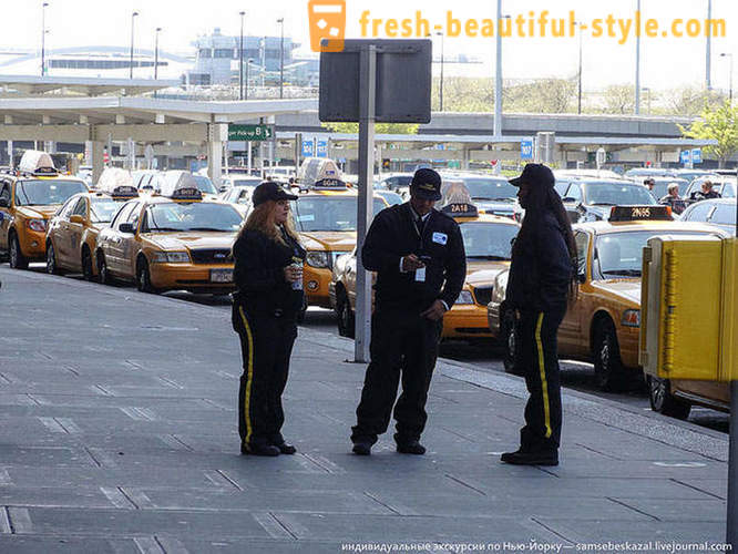 Tulad ng New York struggled na may isda ay airports