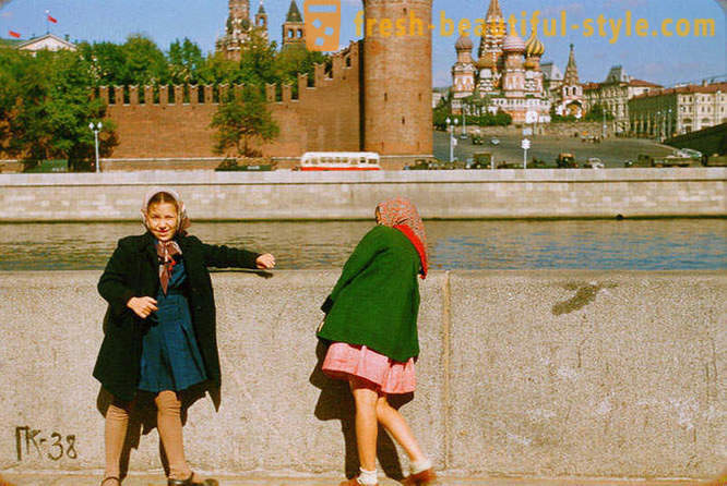 Moscow, 1956, sa mga larawan ng Jacques Dyupake