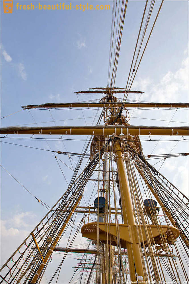 Iskursiyon sa Italian sailing ship Amerigo Vespucci