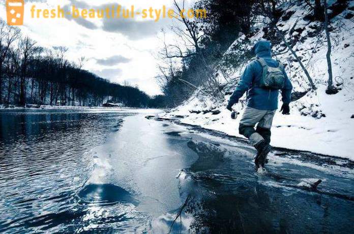 Winter fishing sa Ob River sa Barnaul